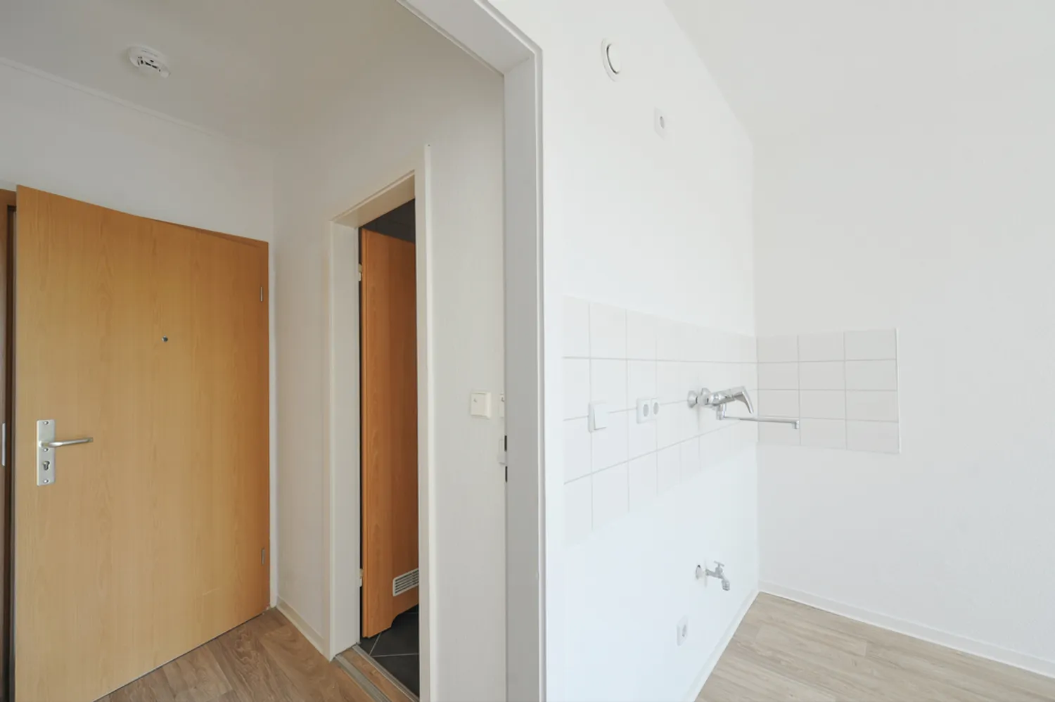 1 Zimmer Wohnung mit 23 m² in Halle (Saale) – Bild 8