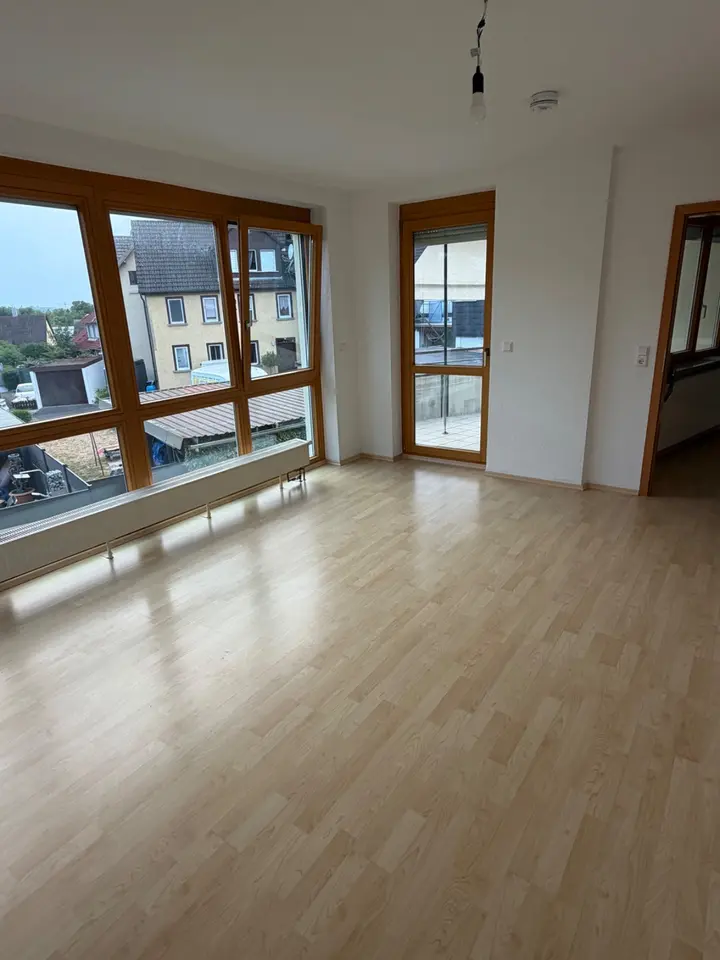 4 Zimmer Wohnung mit 120 m² in Crailsheim – Bild 2