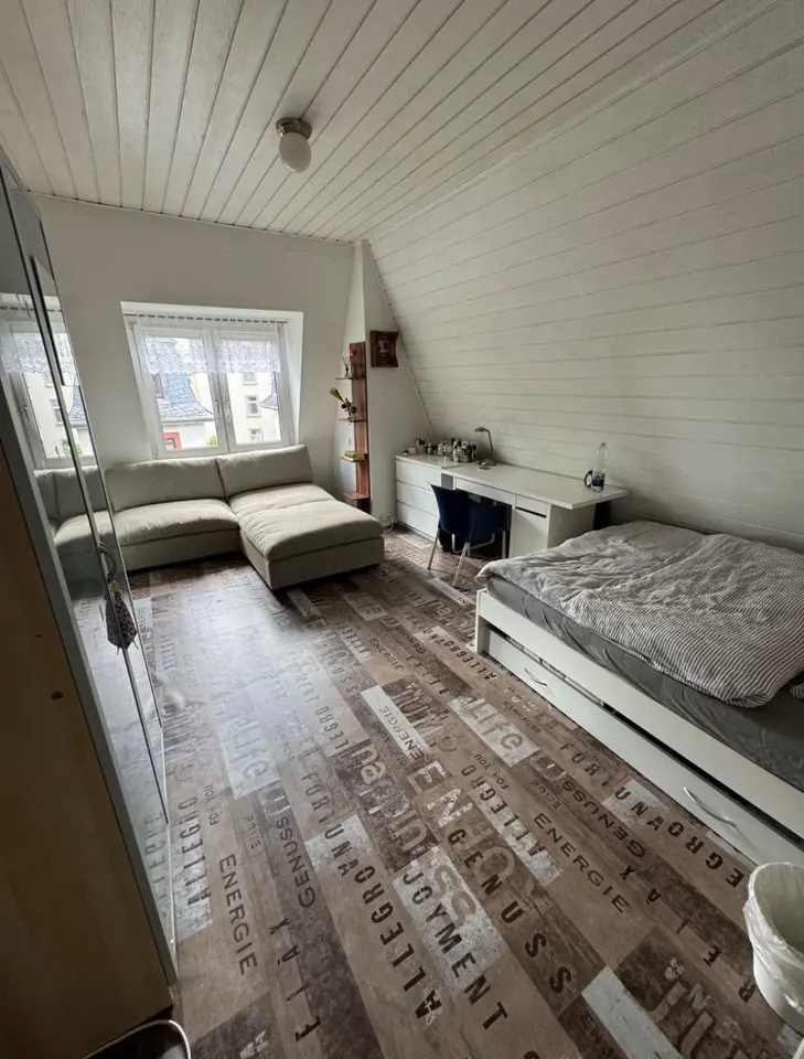 WG-Zimmer mit 17 m² in Frankfurt am Main – Bild 1