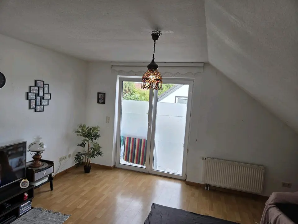 3 Zimmer Wohnung mit 80 m² in Leverkusen – Bild 2