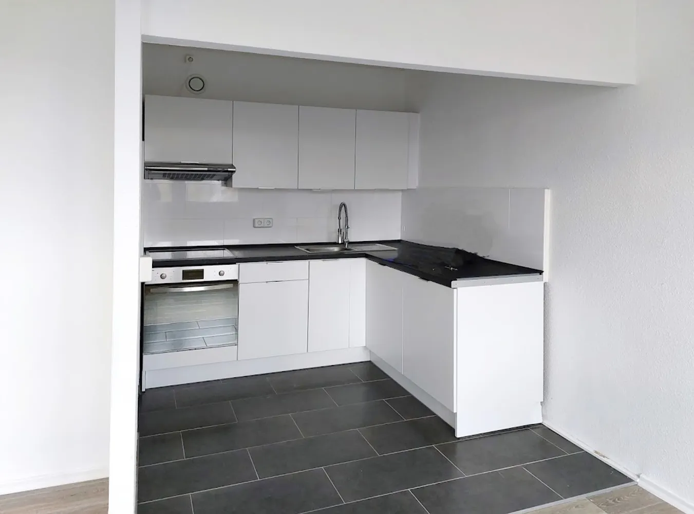 3 Zimmer Wohnung mit 57 m² in Halle (Saale) – Bild 4