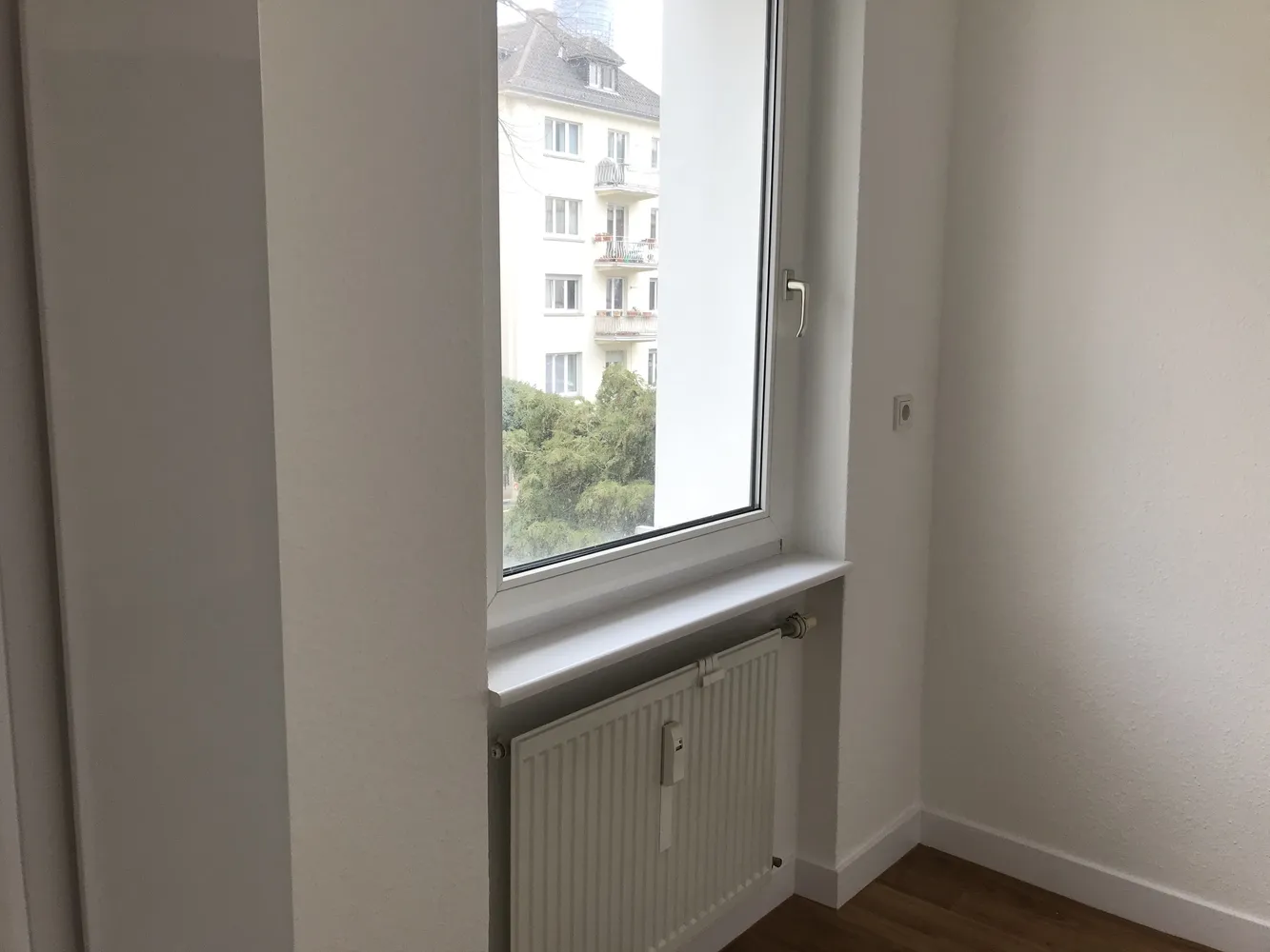 1 Zimmer Wohnung mit 28 m² in Frankfurt am Main – Bild 12