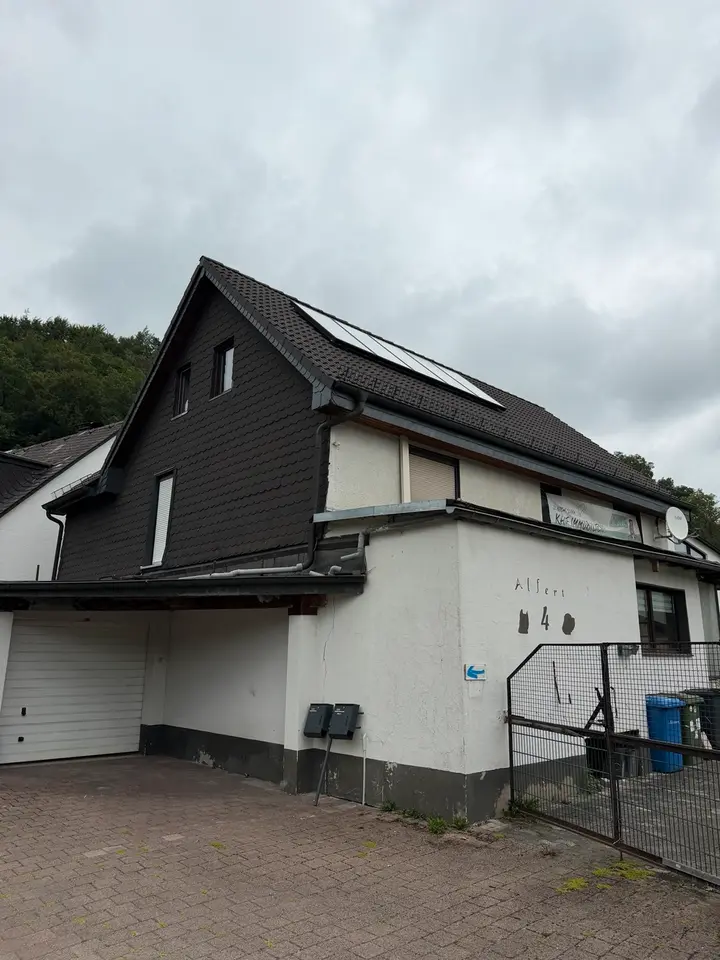 6 Zimmer Haus mit 171 m² in Arnsberg – Bild 1