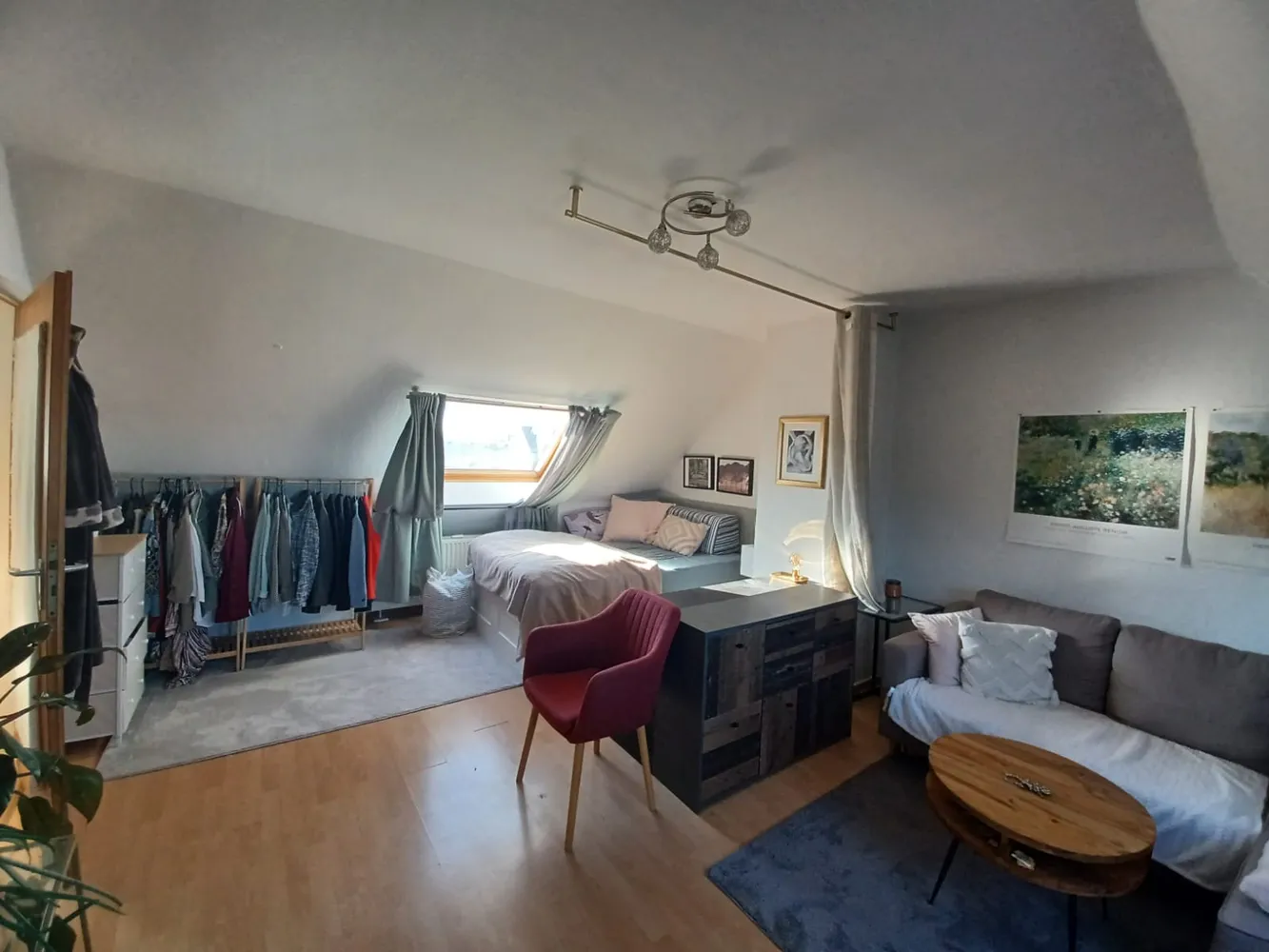 1 Zimmer Wohnung mit 33 m² in Köln – Bild 2
