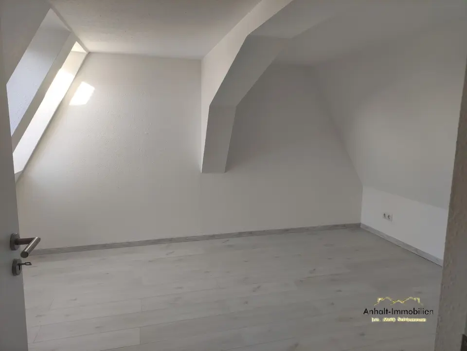 4 Zimmer Wohnung mit 114 m² in Delitzsch – Bild 8
