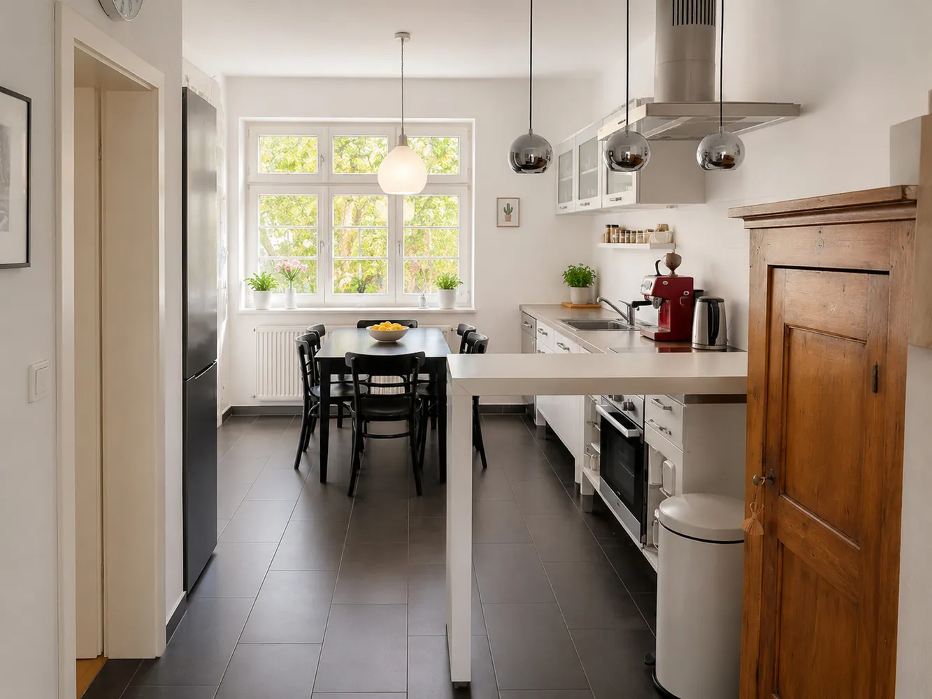 2 Zimmer Wohnung mit 66 m² in Düsseldorf – Bild 1