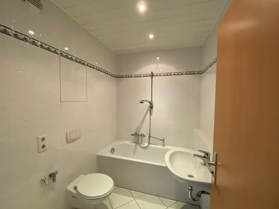 2 Zimmer Wohnung mit 54 m² in Suhl – Bild 5