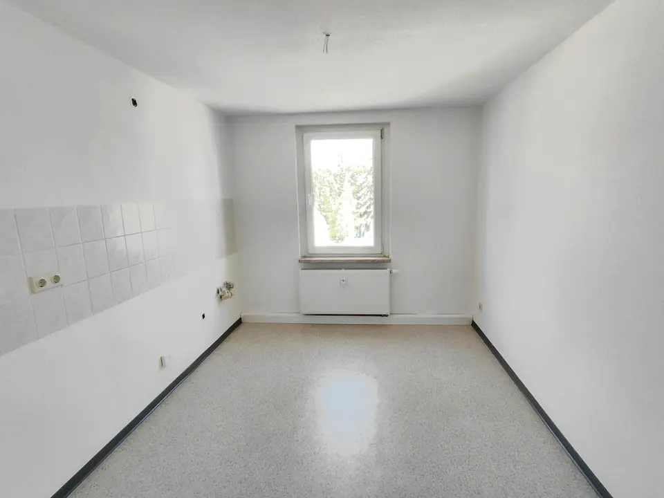 2 Zimmer Wohnung mit 74 m² in Zeitz – Bild 3