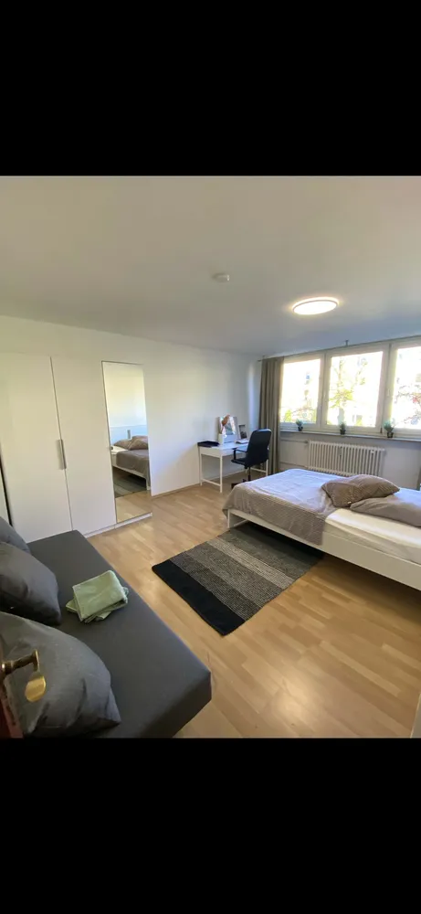 Shared room with 15 m² in Munich – Photo 1