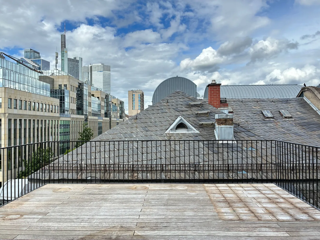 5 Zimmer Wohnung mit 155 m² in Frankfurt am Main – Bild 6