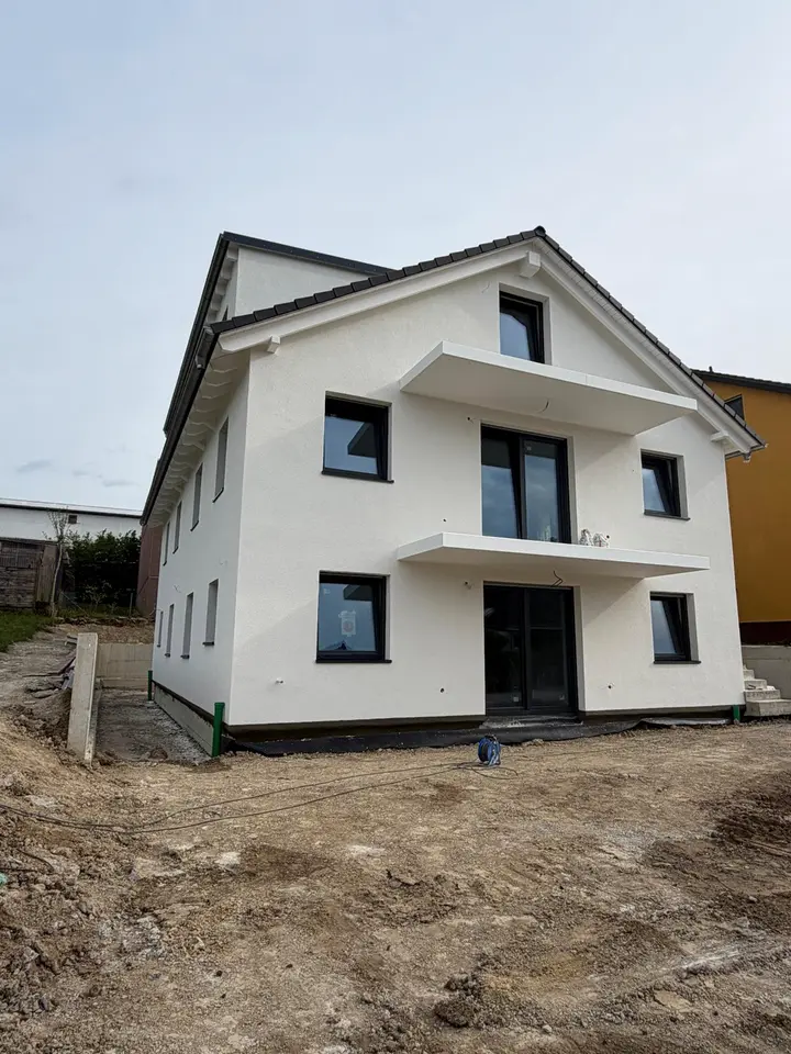 5 Zimmer Wohnung mit 106 m² in Pforzheim – Bild 3