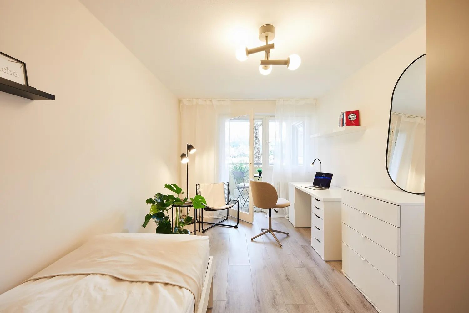 WG-Zimmer mit 10 m² in München – Bild 1