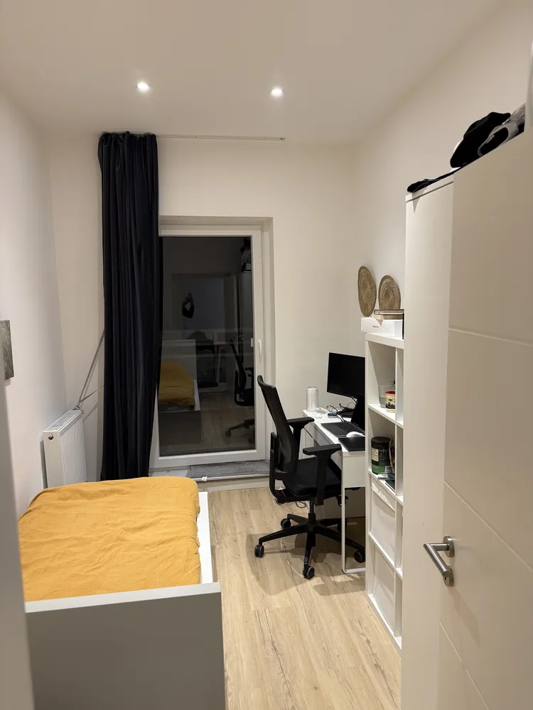 WG-Zimmer mit 11 m² in München – Bild 3