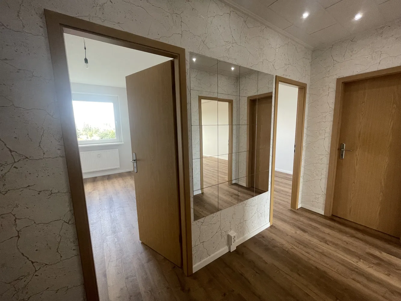 3 room apartment with 70 m² in Magdeburg – Photo 3