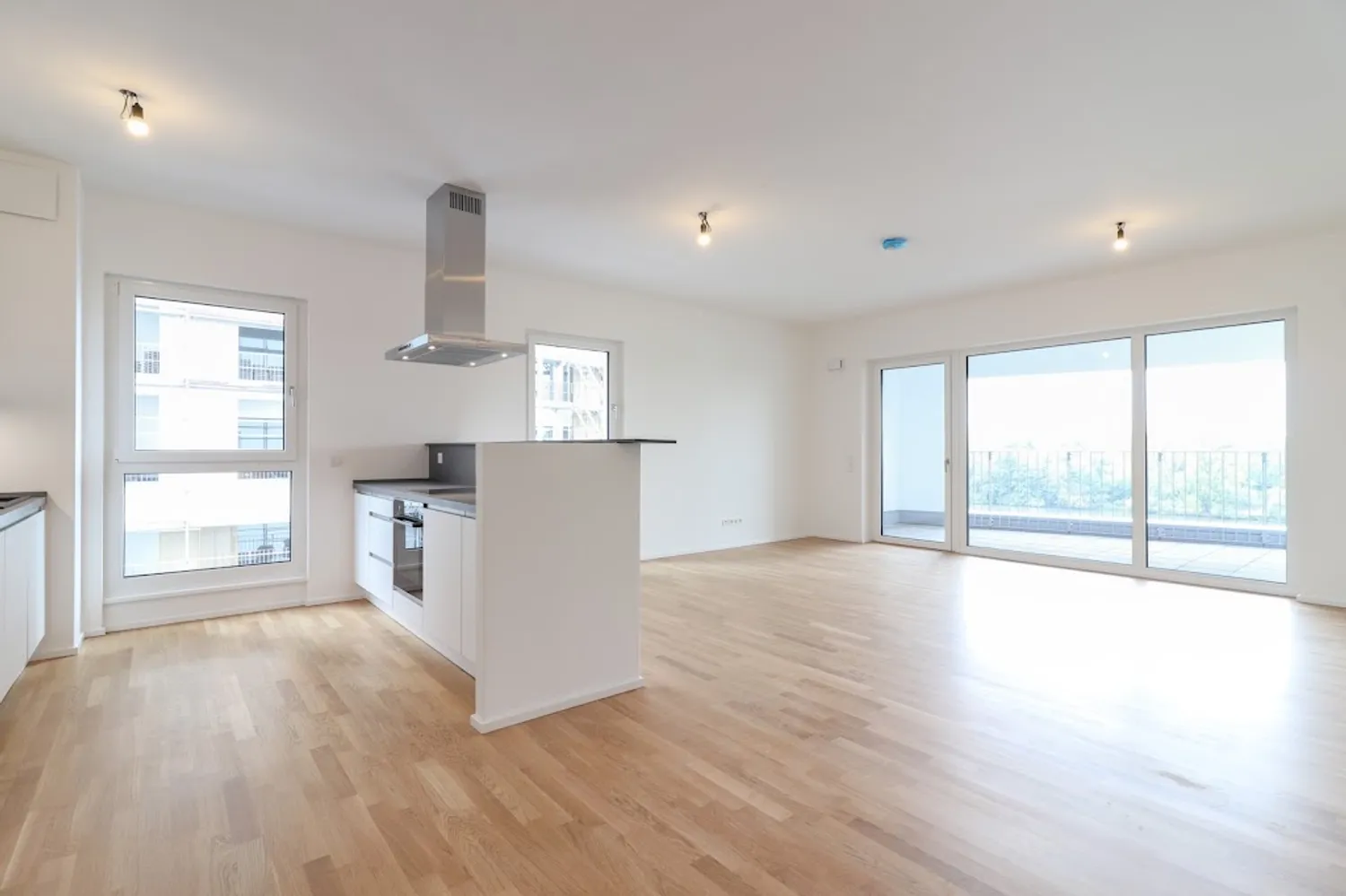 4 Zimmer Wohnung mit 139 m² in Frankfurt am Main – Bild 4