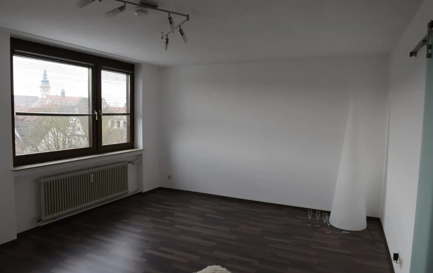 2 Zimmer Wohnung mit 50 m² in Karlsruhe – Bild 3