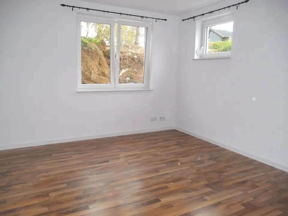 7 Zimmer Haus mit 172 m² in Herrenberg – Bild 2