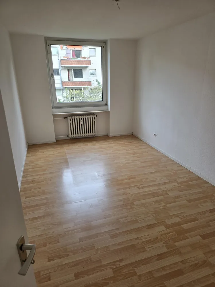 WG-Zimmer mit 74 m² in Düsseldorf – Bild 4