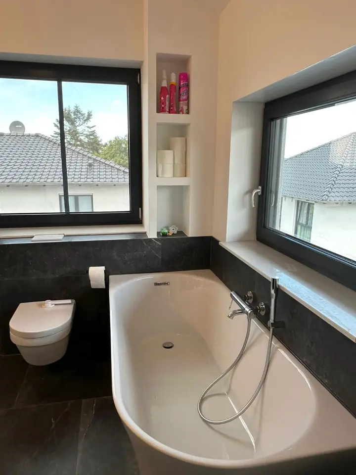7 room house with 200 m² in Königswinter – Photo 7