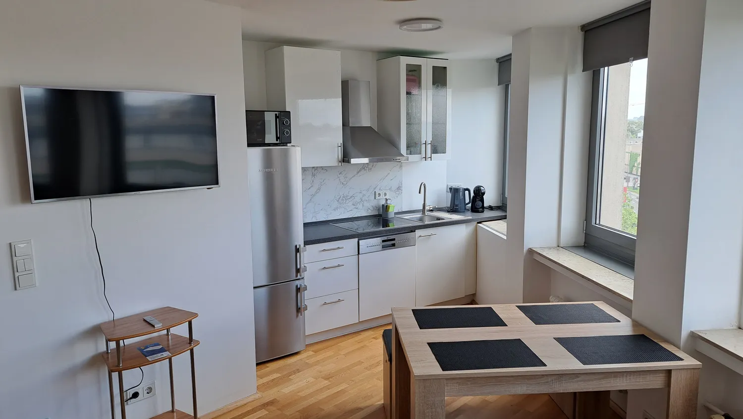 2 Zimmer Wohnung mit 50 m² in Köln – Bild 12