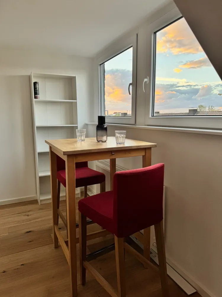 2 room apartment with 30 m² in Cologne – Photo 2