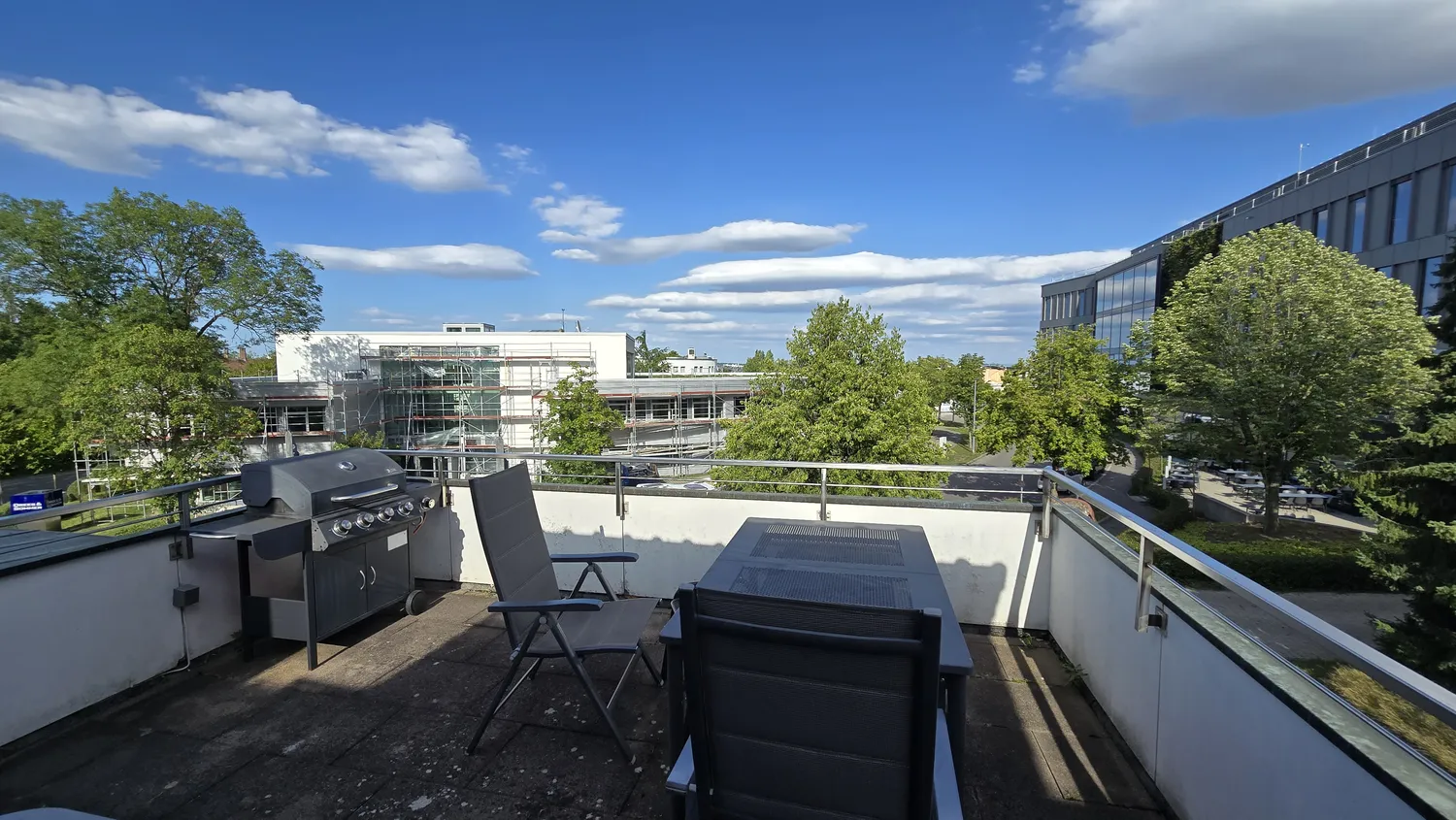 3 Zimmer Wohnung mit 106 m² in Stuttgart – Bild 2