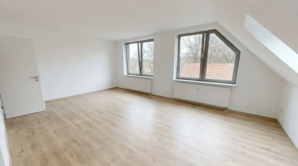 3 Zimmer Wohnung mit 82 m² in Leer – Bild 1