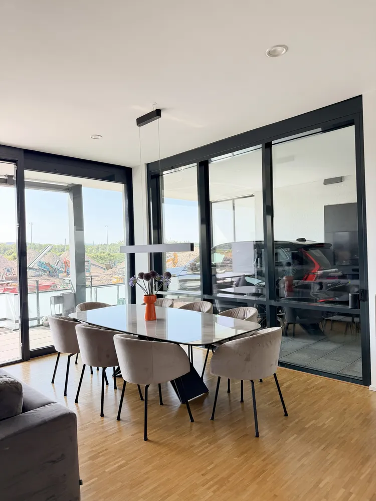 2 Zimmer Wohnung mit 122 m² in Karlsruhe – Bild 3