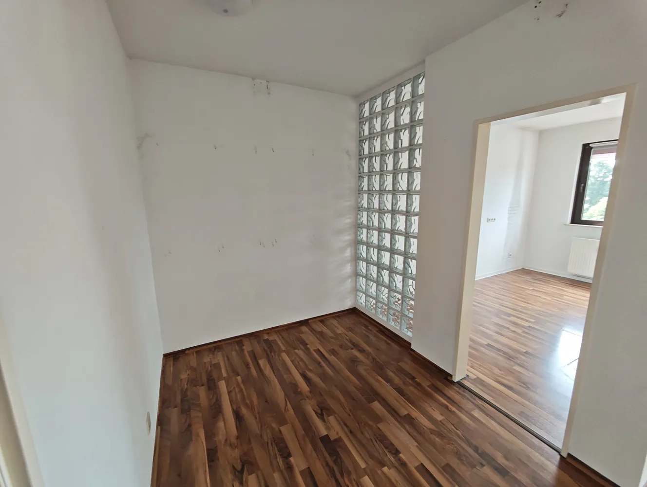 4 Zimmer Wohnung mit 78 m² in Oberhausen – Bild 1
