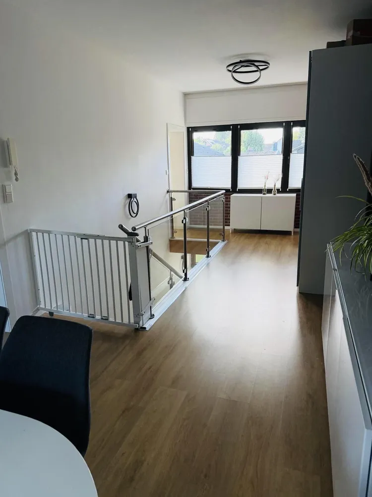 4 Zimmer Wohnung mit 100 m² in Bochum – Bild 2