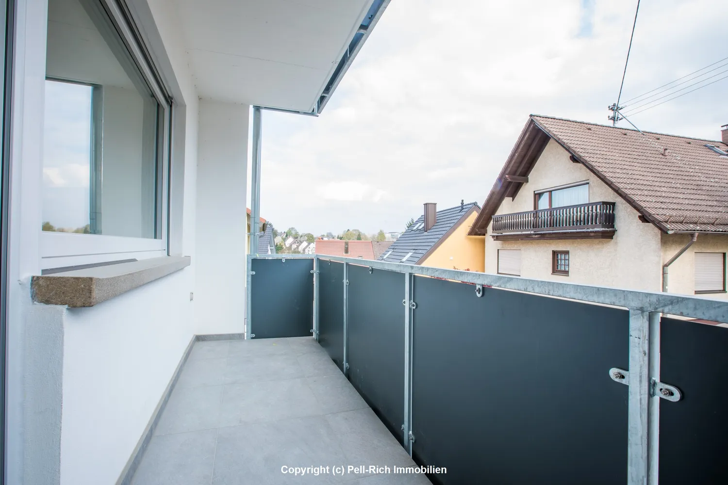 3 Zimmer Wohnung mit 93 m² in Karlsruhe – Bild 4