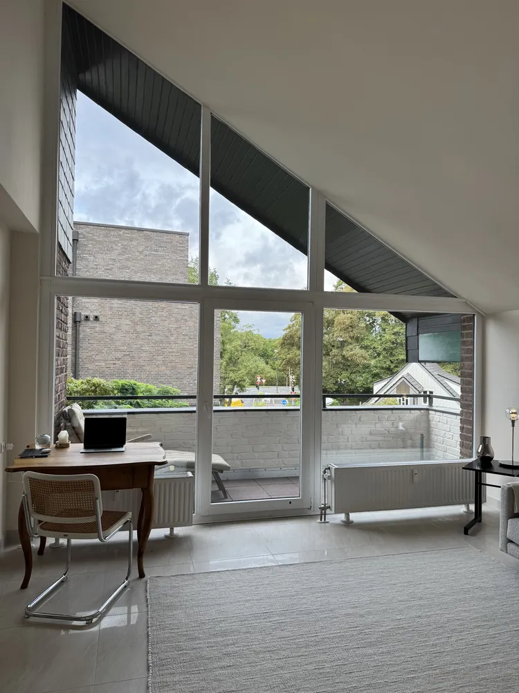 2 Zimmer Wohnung mit 56 m² in Düsseldorf – Bild 3
