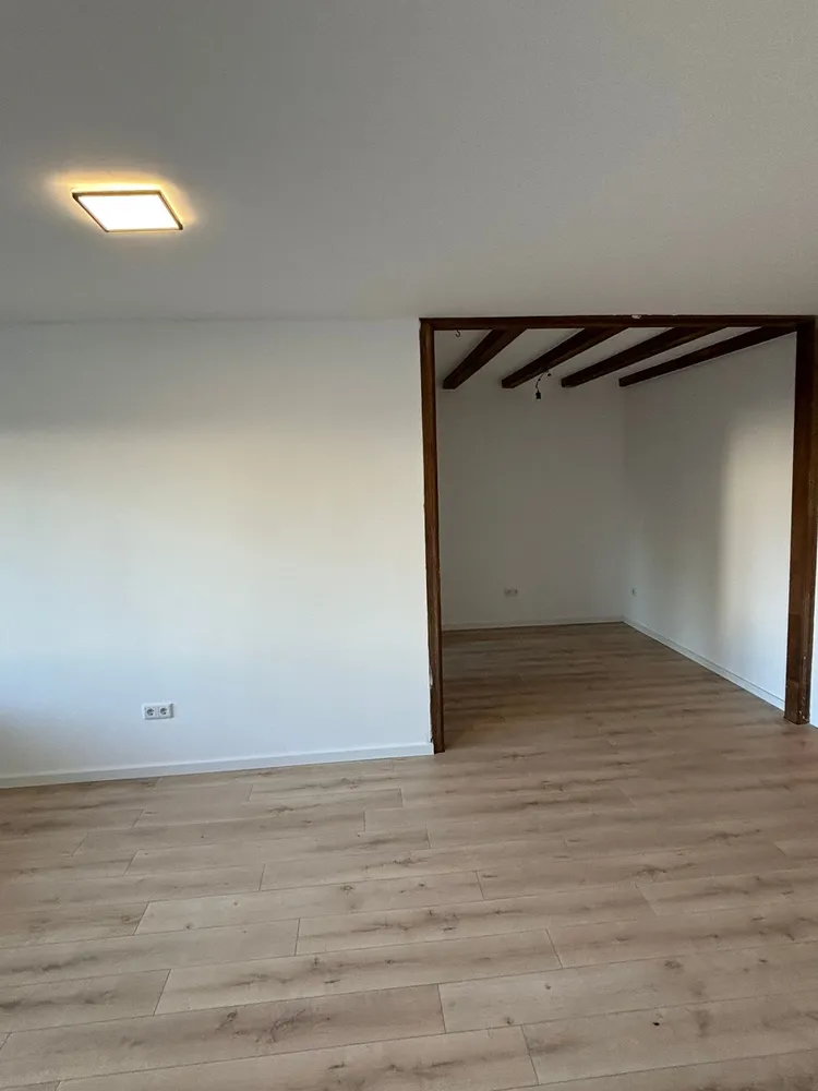 2 Zimmer Wohnung mit 68 m² in Solingen – Bild 2