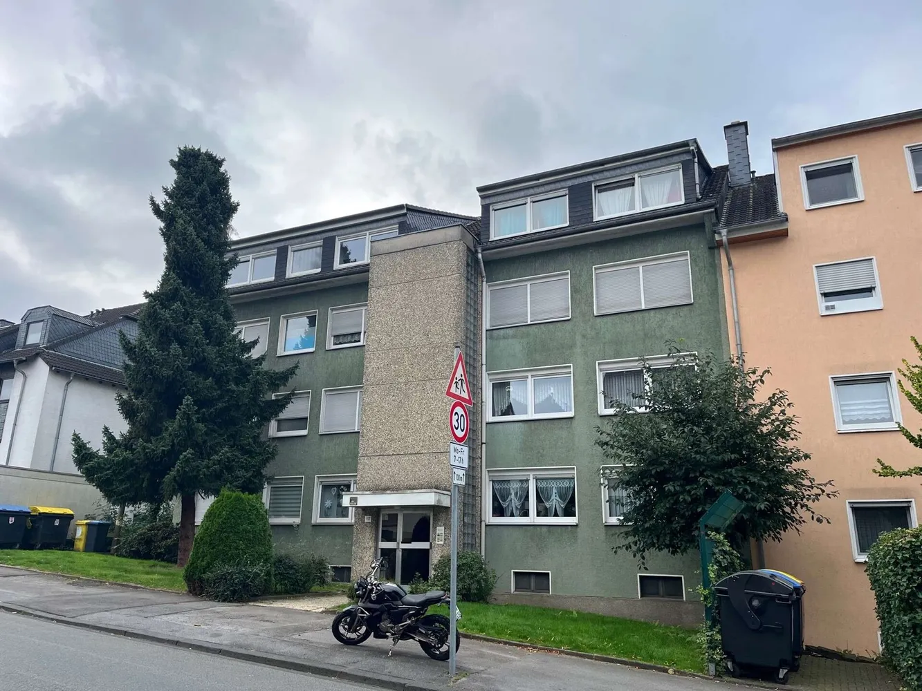 3 Zimmer Wohnung mit 79 m² in Solingen – Bild 1