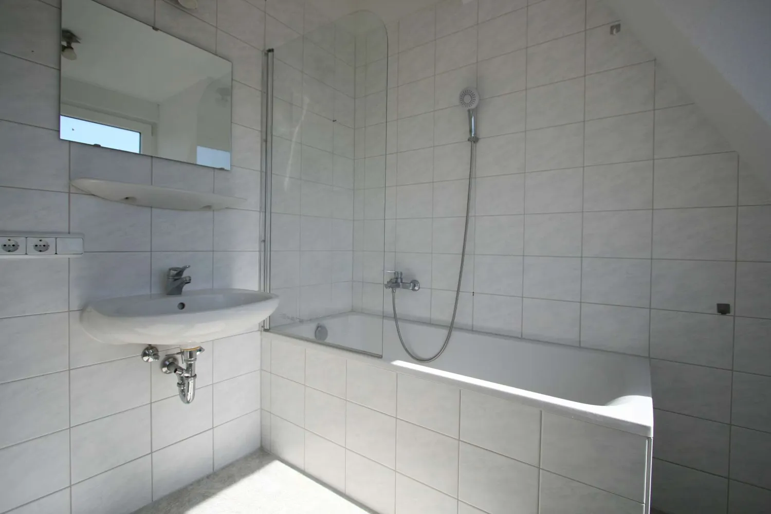 3 Zimmer Wohnung mit 91 m² in Meiningen – Bild 3