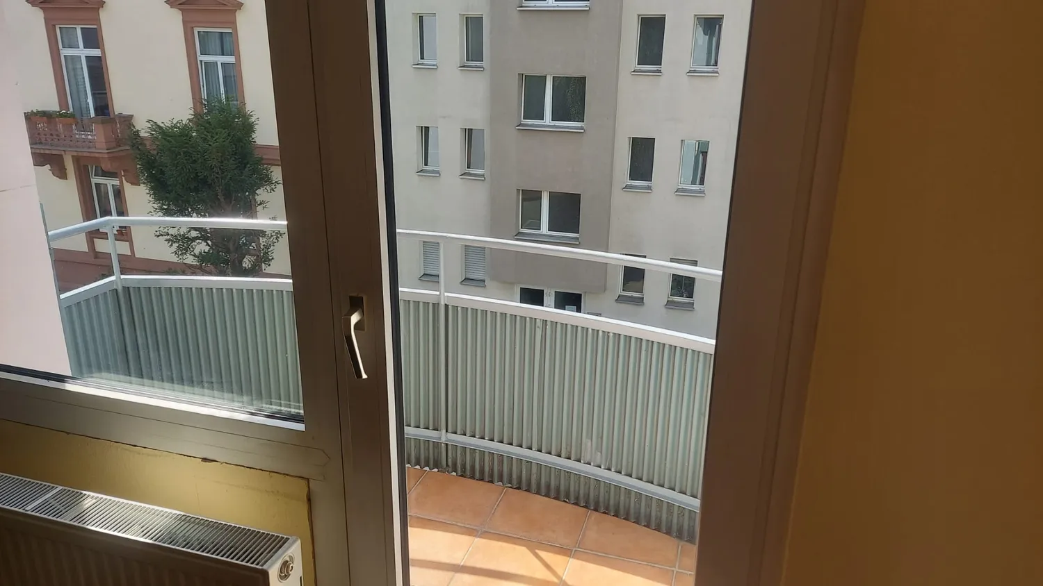 3 Zimmer Wohnung mit 56 m² in Frankfurt am Main – Bild 2