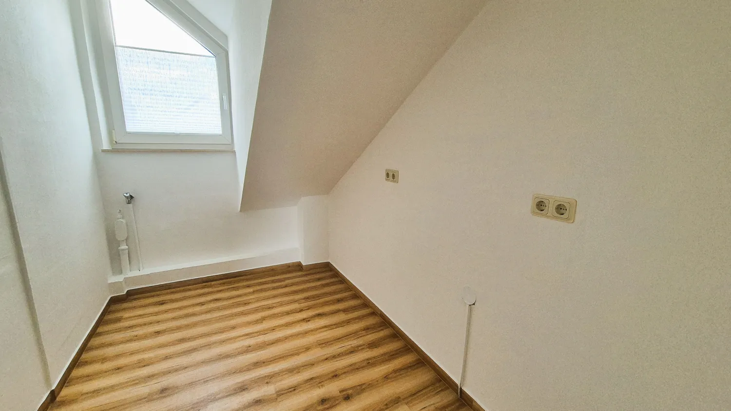 4 Zimmer Wohnung mit 115 m² in Sangerhausen – Bild 5