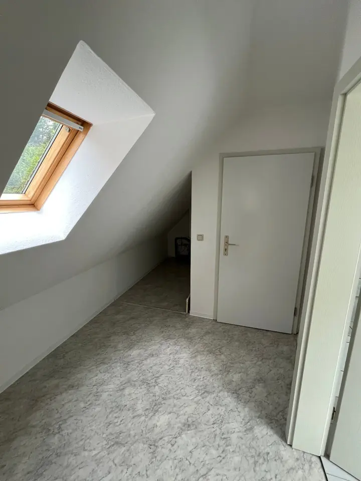 2 Zimmer Wohnung mit 30 m² in Eschwege – Bild 4