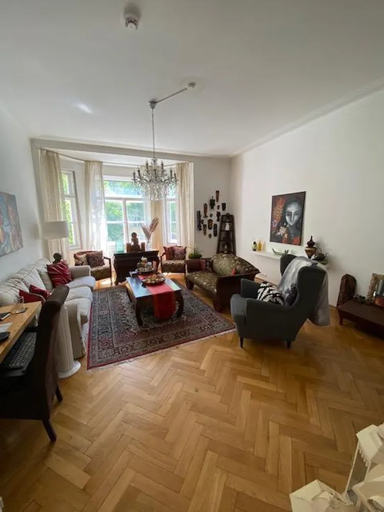 5 Zimmer Wohnung mit 154 m² in München – Bild 8
