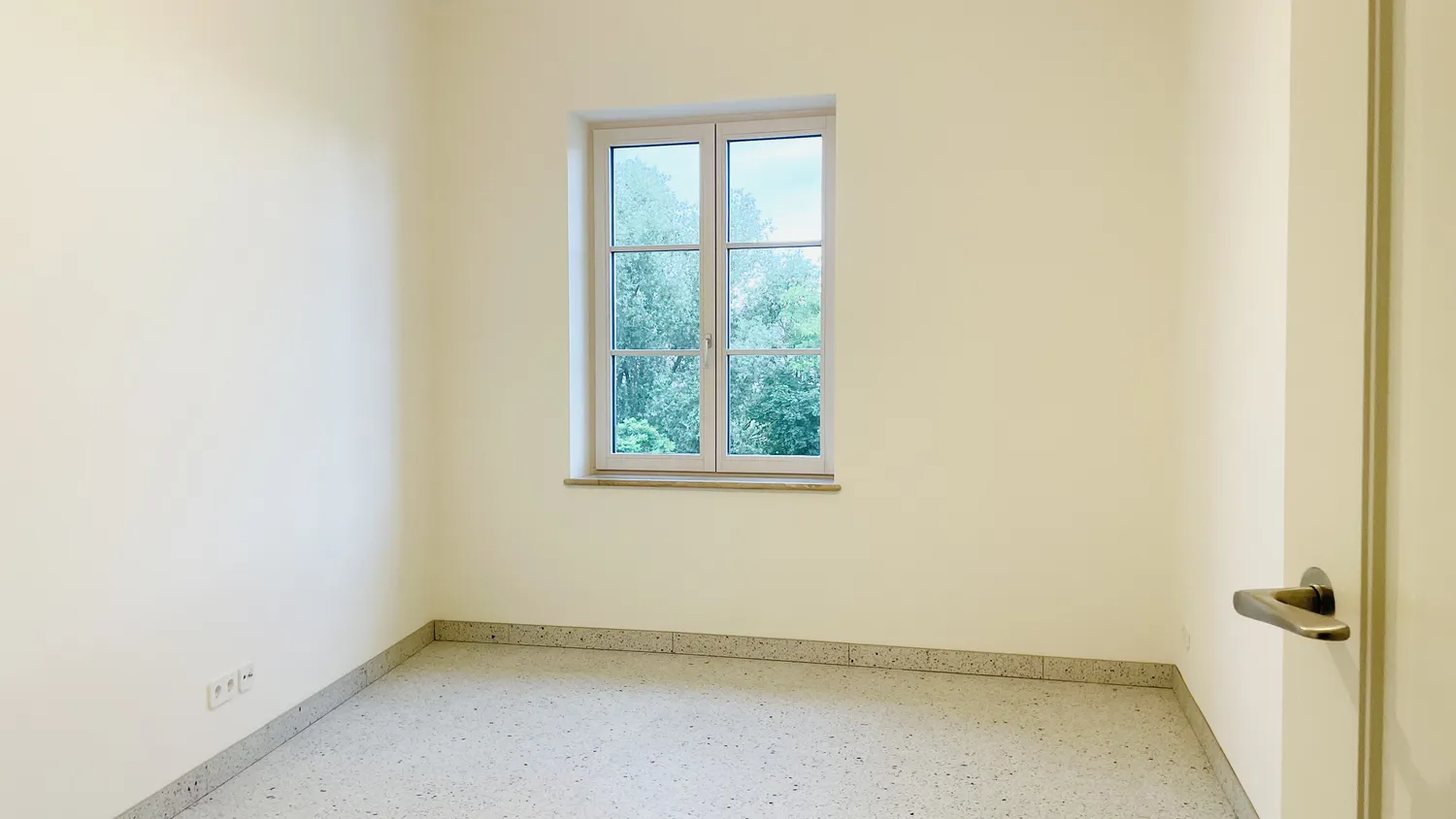 5 Zimmer Wohnung mit 147 m² in Merseburg – Bild 8