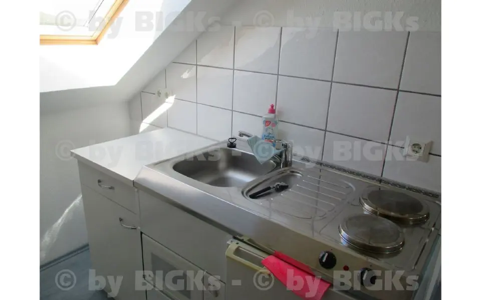 WG-Zimmer mit 25 m² in Limbach-Oberfrohna – Bild 2