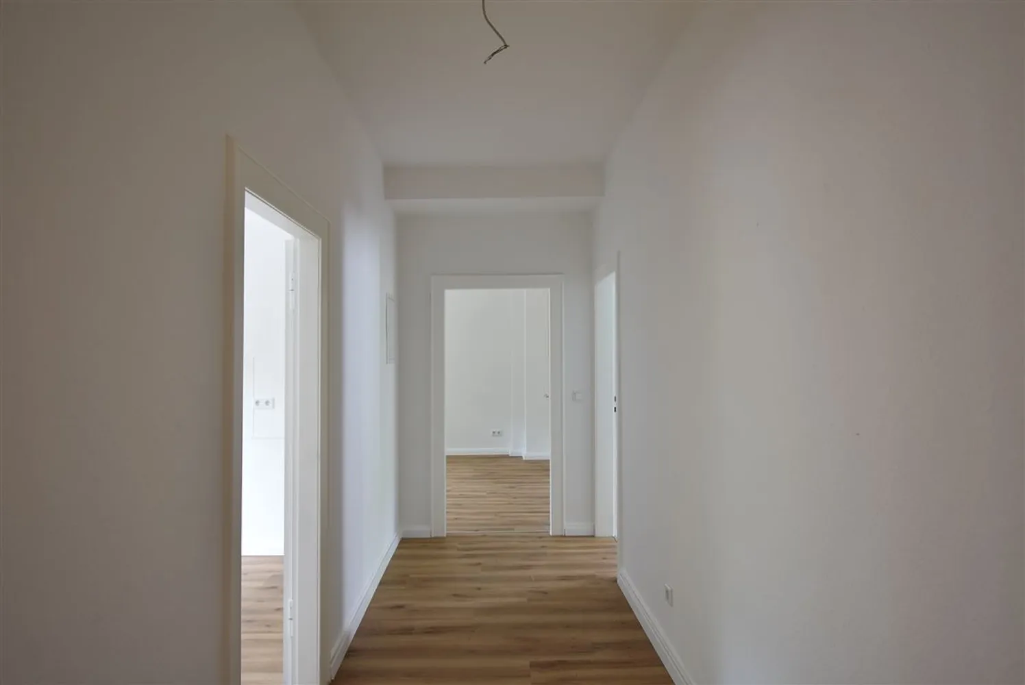 2 Zimmer Wohnung mit 75 m² in Düsseldorf – Bild 3