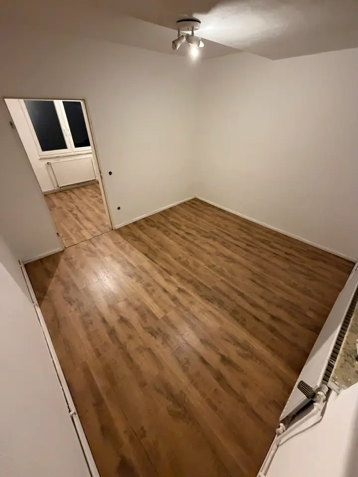 4 Zimmer Wohnung mit 76 m² in Wilhelmshaven – Bild 2