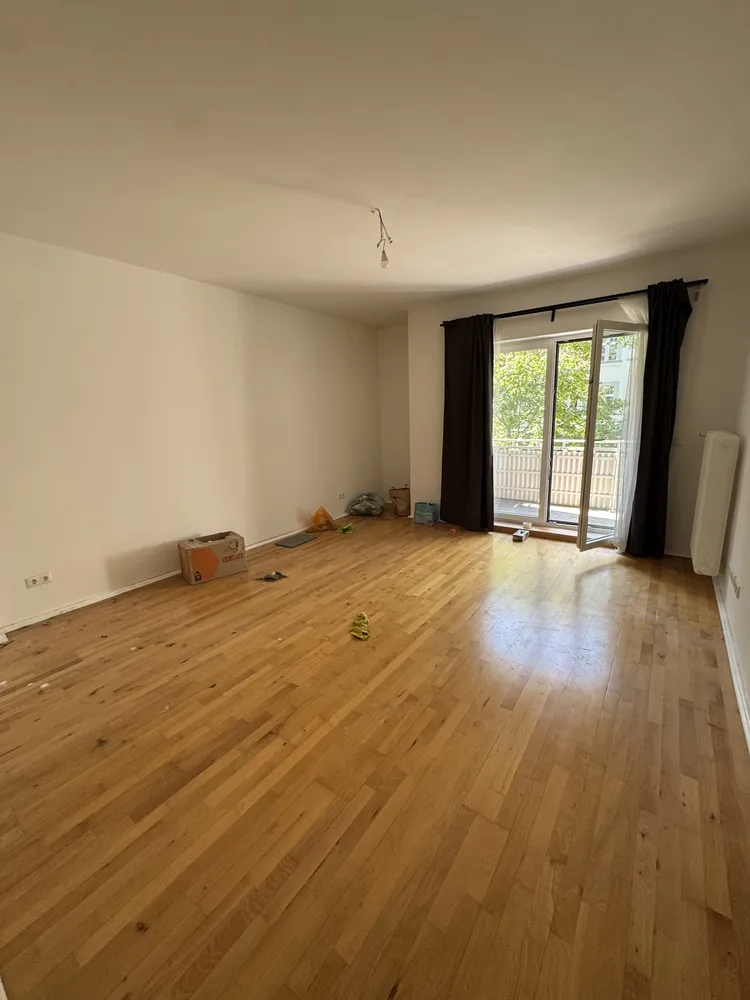 2 Zimmer Wohnung mit 66 m² in Berlin – Bild 1
