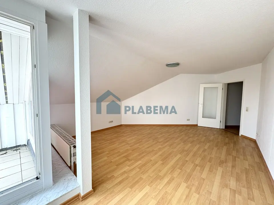 2 Zimmer Wohnung mit 84 m² in Schwerin – Bild 2