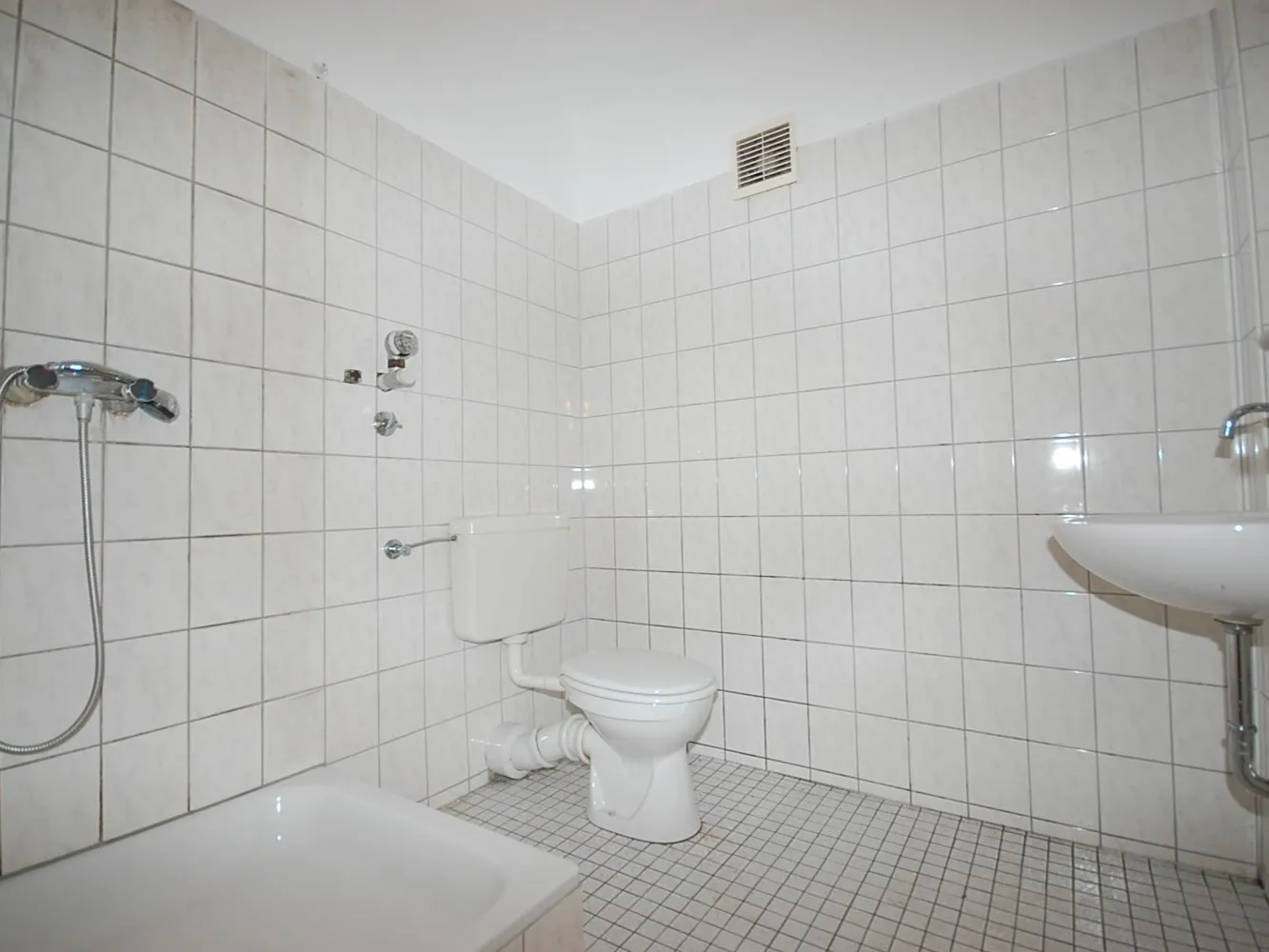 6 Zimmer Wohnung mit 145 m² in Gelsenkirchen – Bild 10