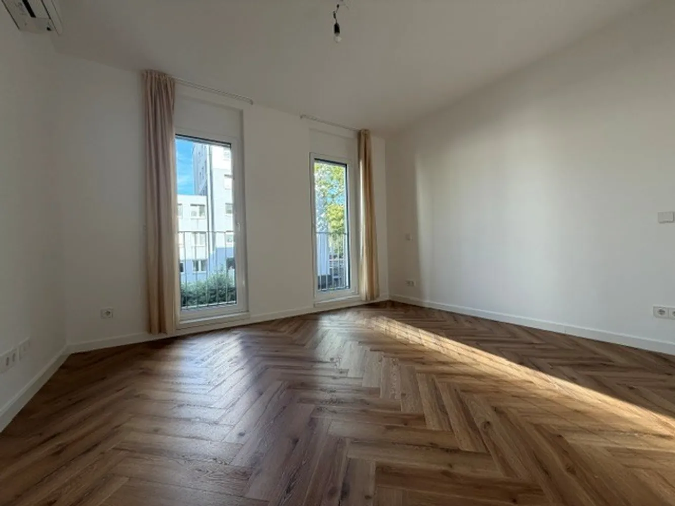 4 room apartment with 160 m² in Düsseldorf – Photo 9