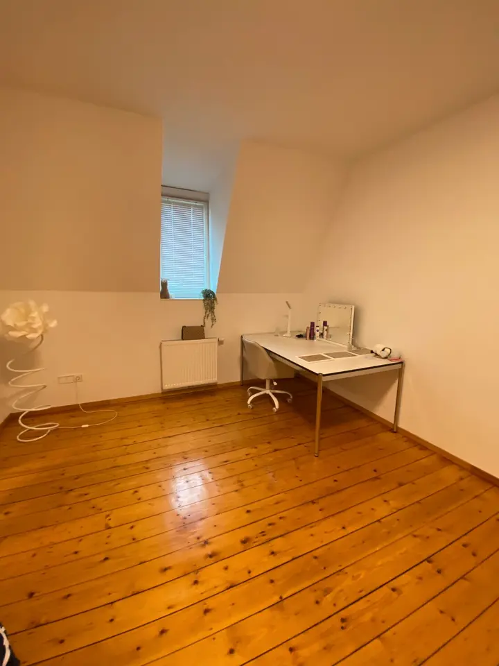 5 Zimmer Wohnung mit 110 m² in Karlsruhe – Bild 6