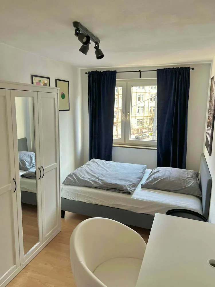 WG-Zimmer mit 20 m² in Stuttgart – Bild 2