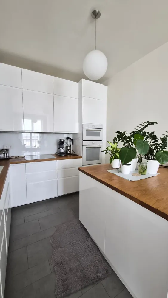 3 Zimmer Wohnung mit 110 m² in Berlin – Bild 2